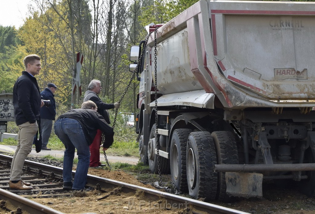 Schwerer VU LKW Zug Bergheim Kenten Koelnerstr P489.JPG - Miklos Laubert